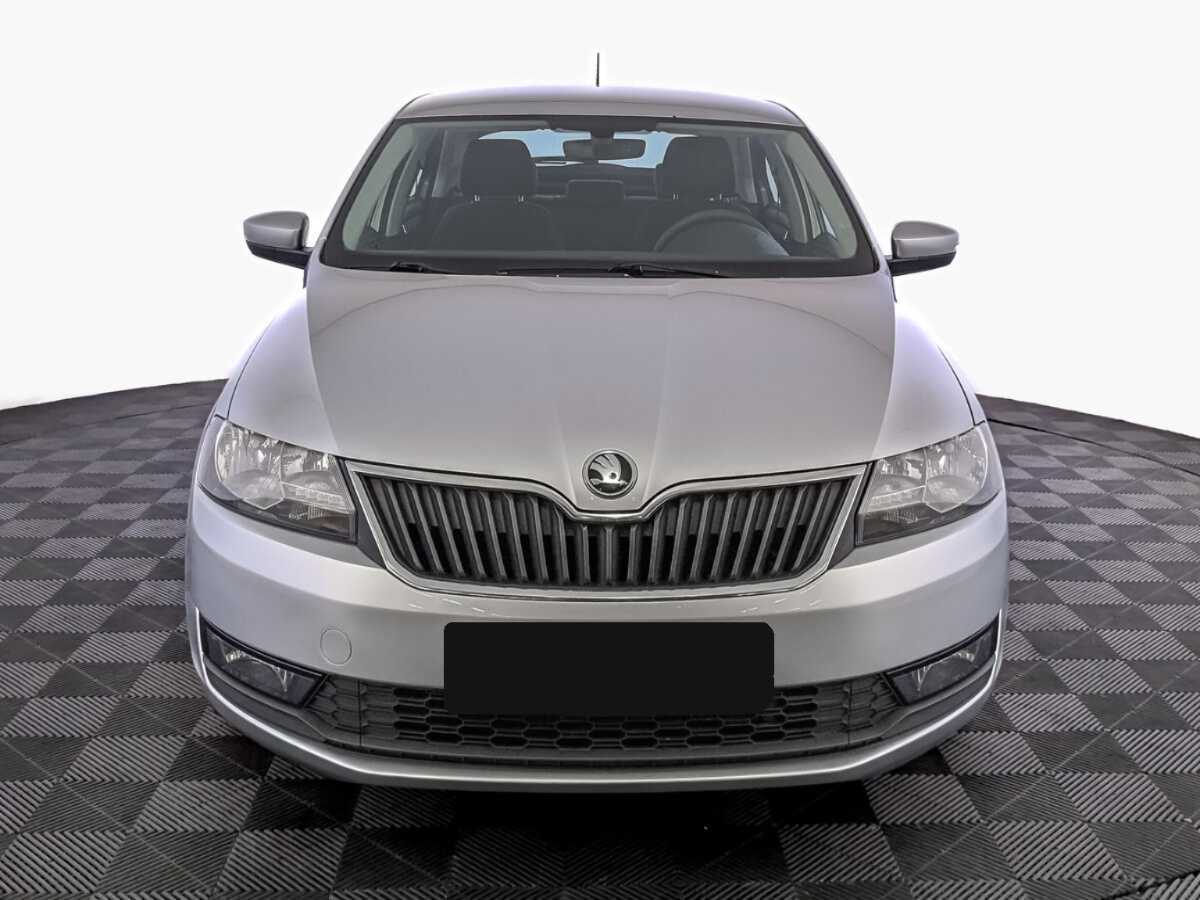 Skoda Rapid б/у, 2018, Механическая. Фото: #1
