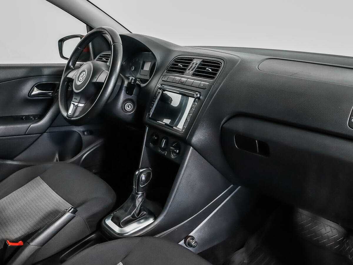 Volkswagen Polo б/у, 2012, Автоматическая. Фото: #10