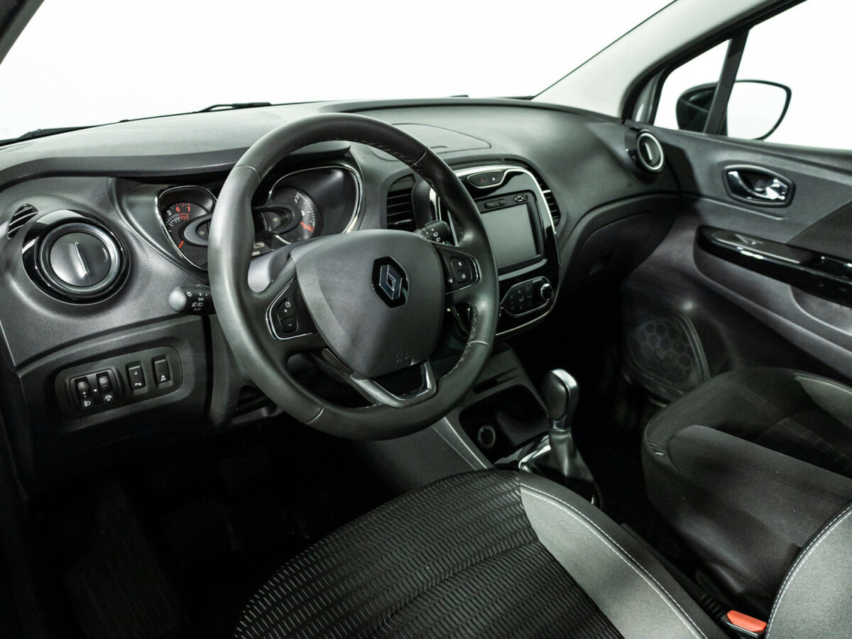 Renault Kaptur б/у, 2019, Автоматическая. Фото: #10