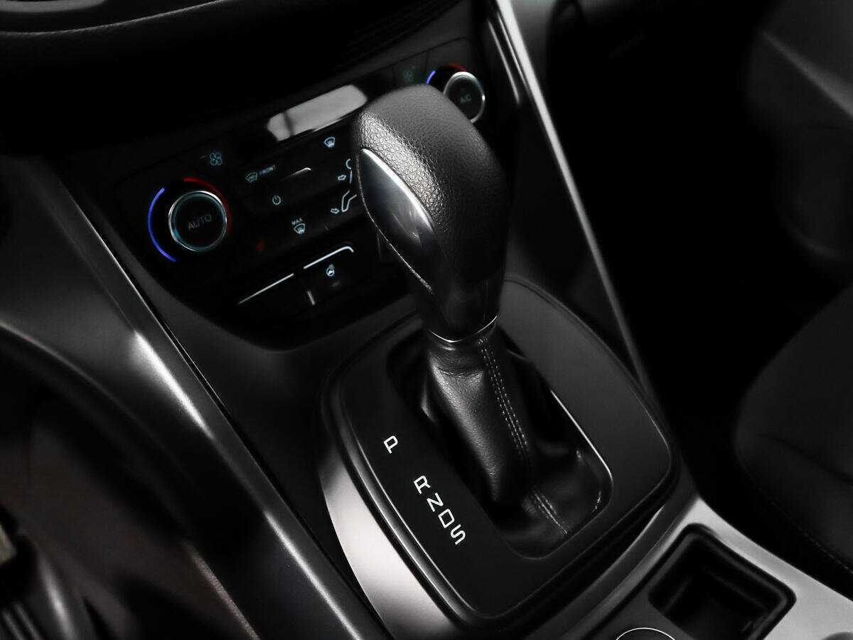 Ford Kuga б/у, 2018, Автоматическая. Фото: #9