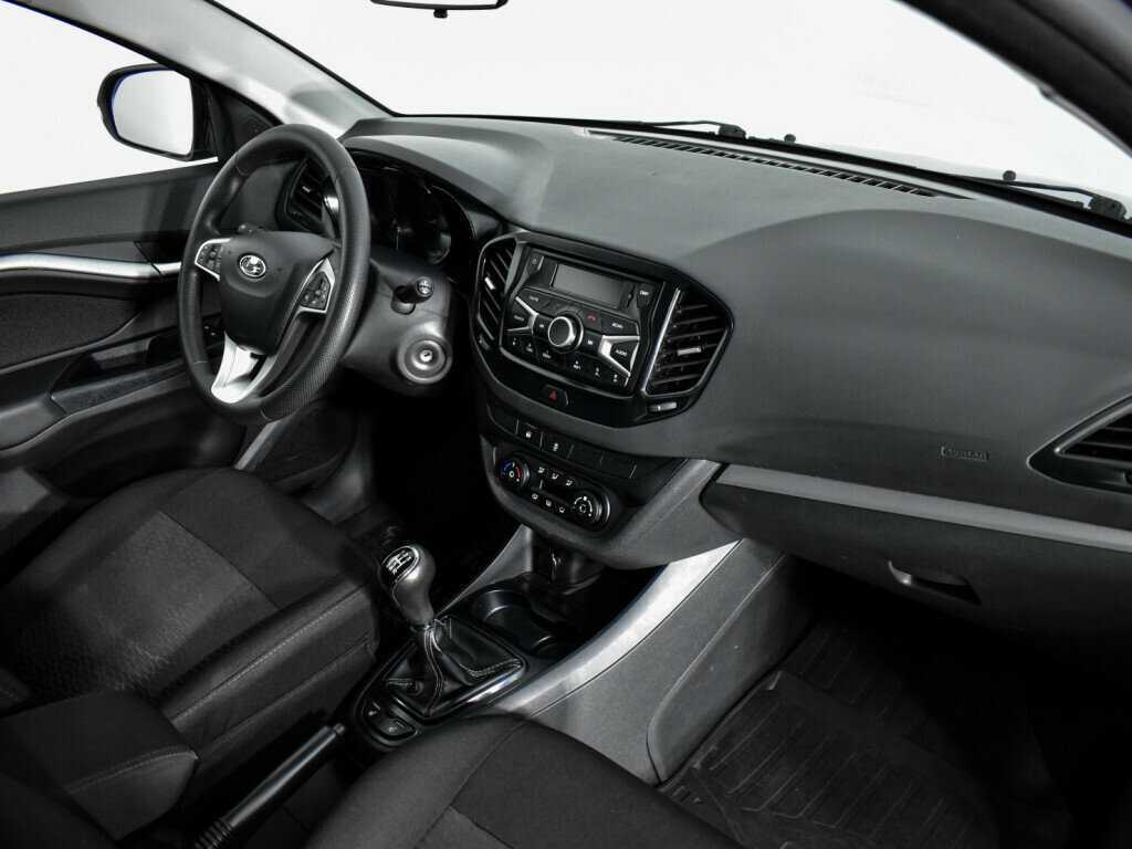 Lada (ВАЗ) Vesta б/у, 2019, Механическая. Фото: #10