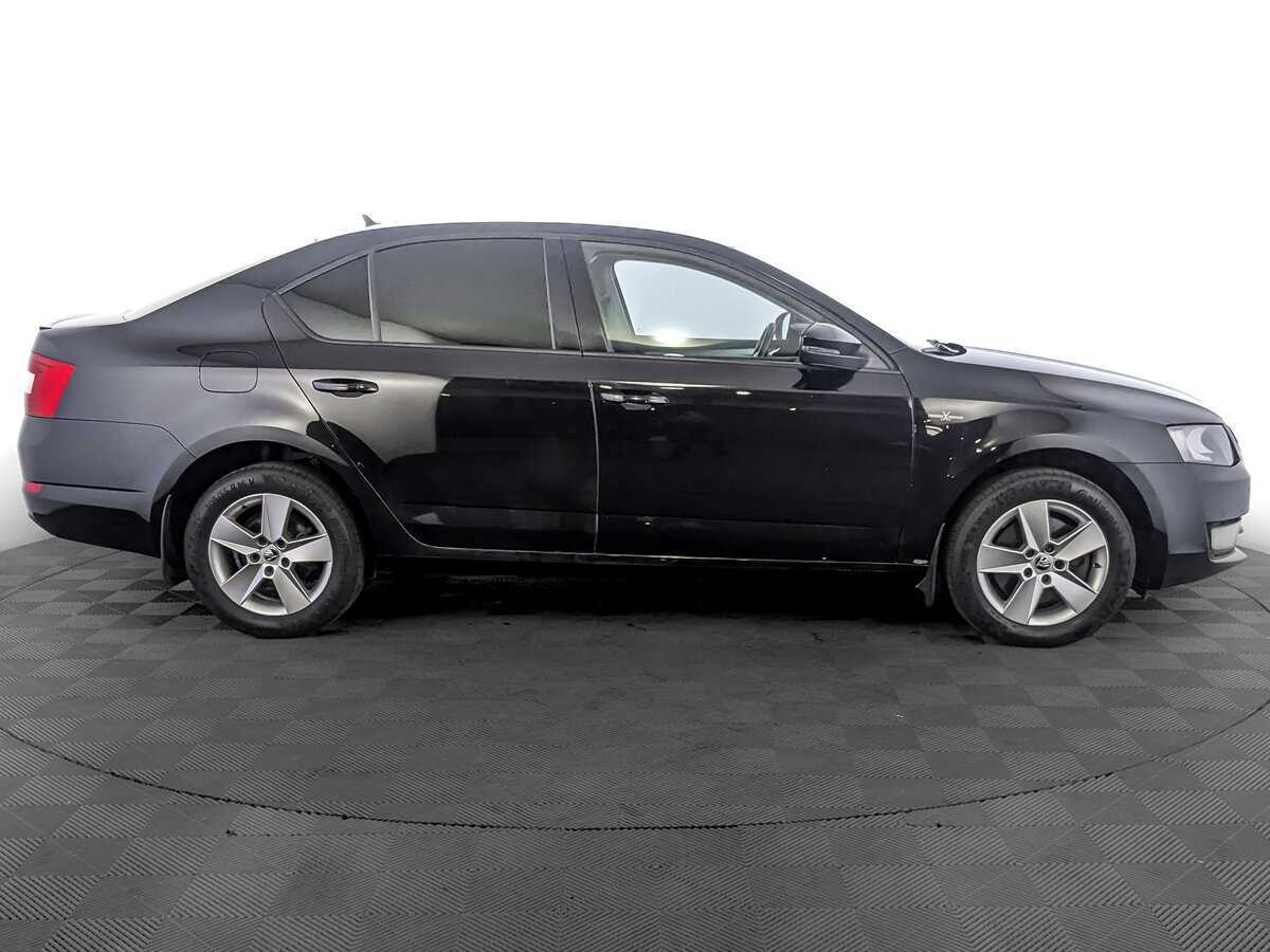 Skoda Octavia б/у, 2016, Механическая. Фото: #3