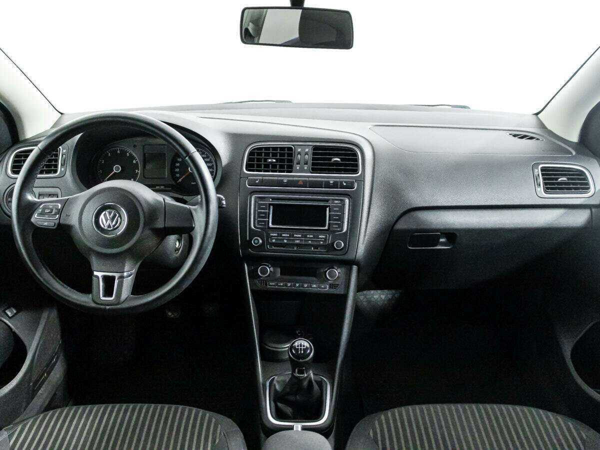 Volkswagen Polo б/у, 2014, Механическая. Фото: #12