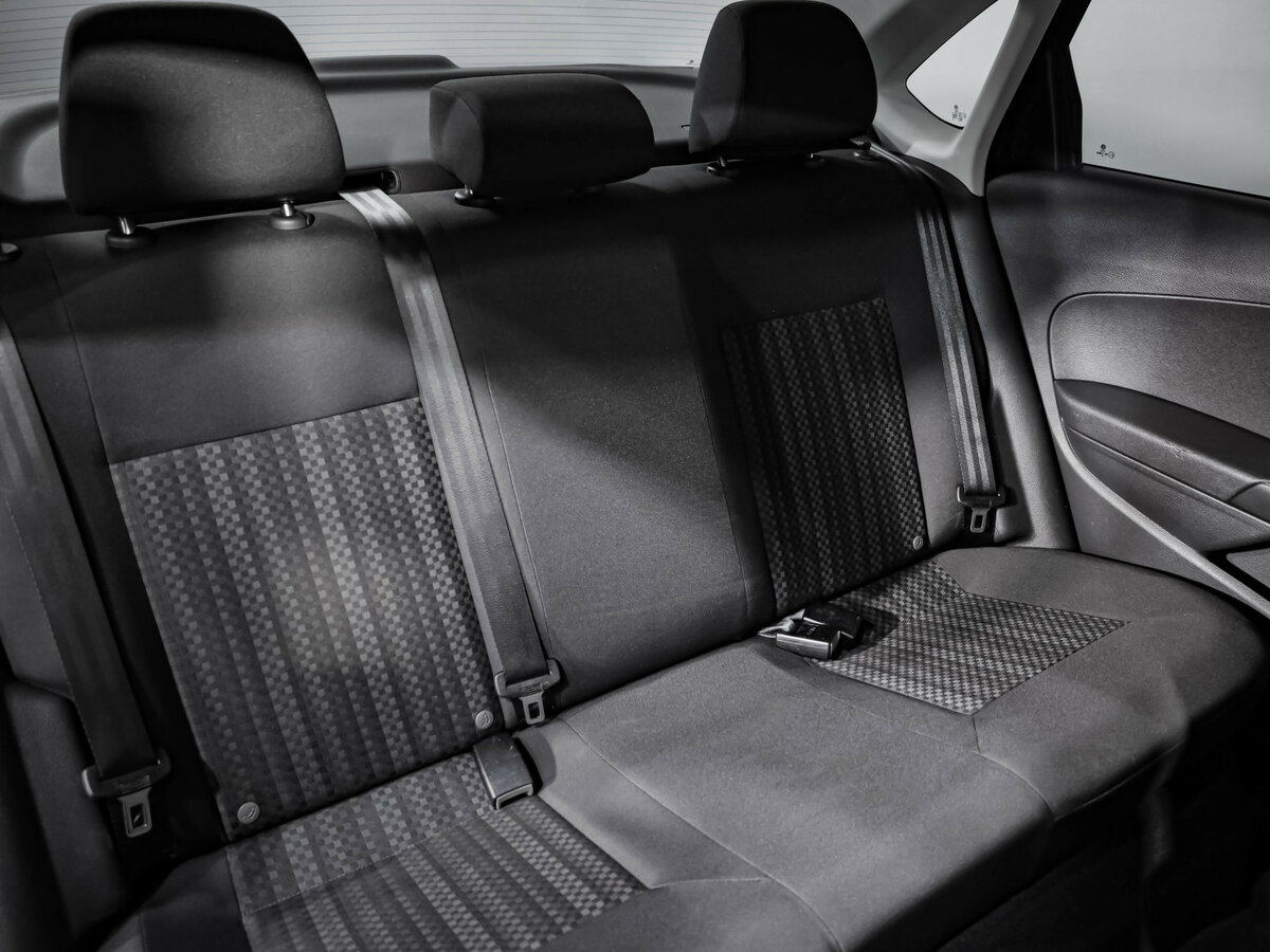 Volkswagen Polo б/у, 2018, Механическая. Фото: #17