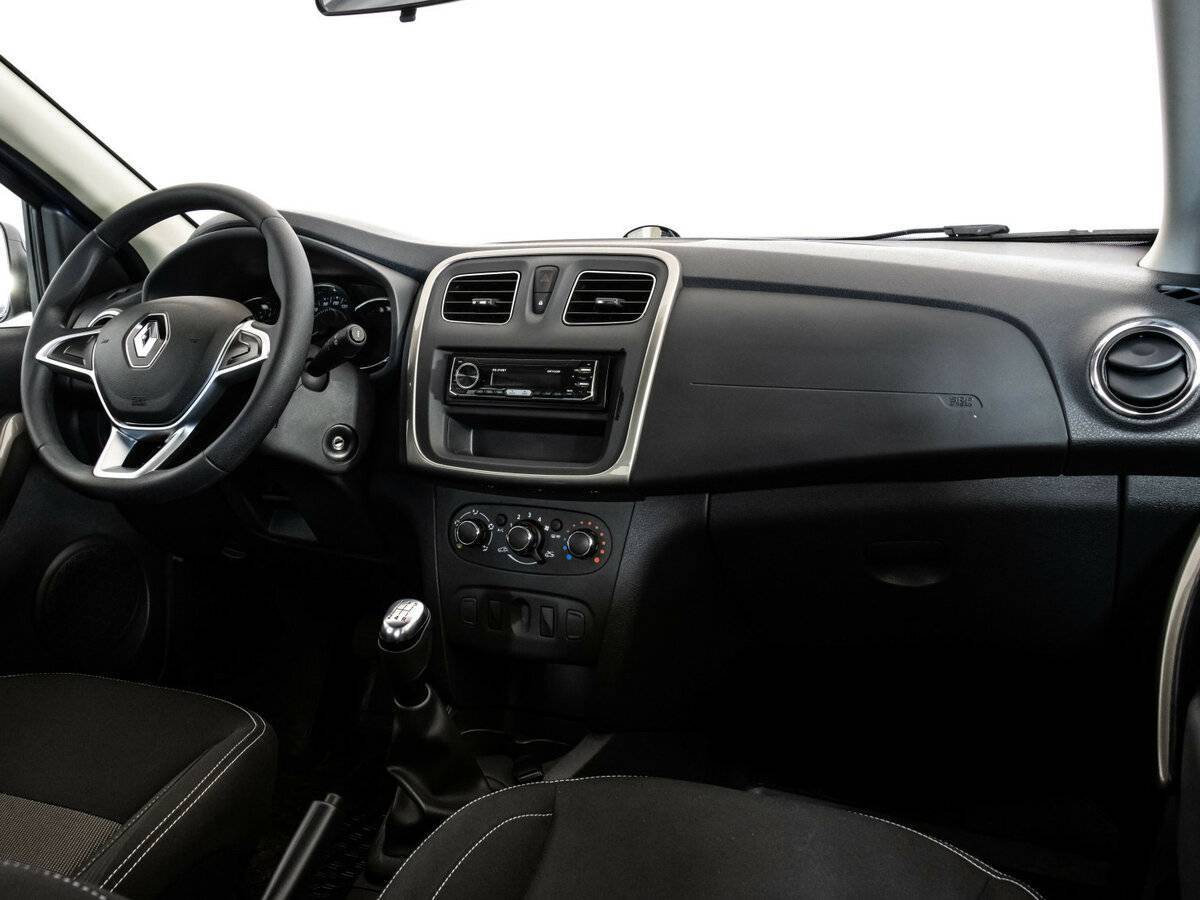 Renault Sandero б/у, 2022, Механическая. Фото: #8