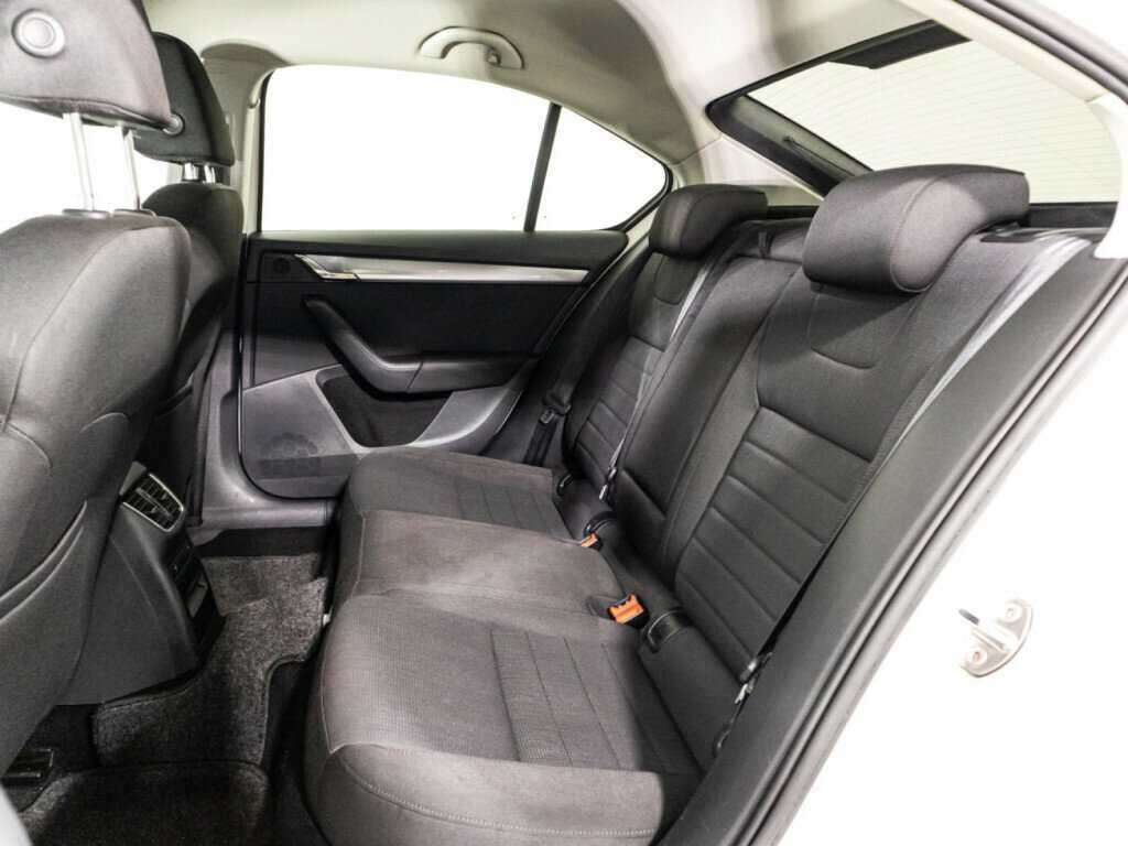 Skoda Octavia б/у, 2014, Роботизированная. Фото: #9