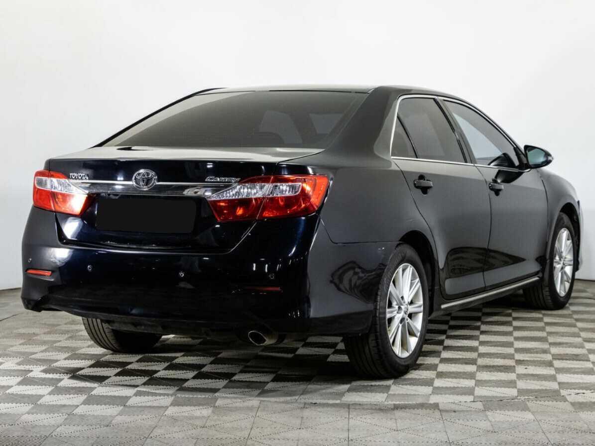 Toyota Camry б/у, 2014, Автоматическая. Фото: #3