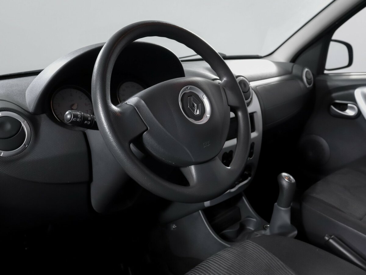 Renault Sandero б/у, 2012, Механическая. Фото: #9