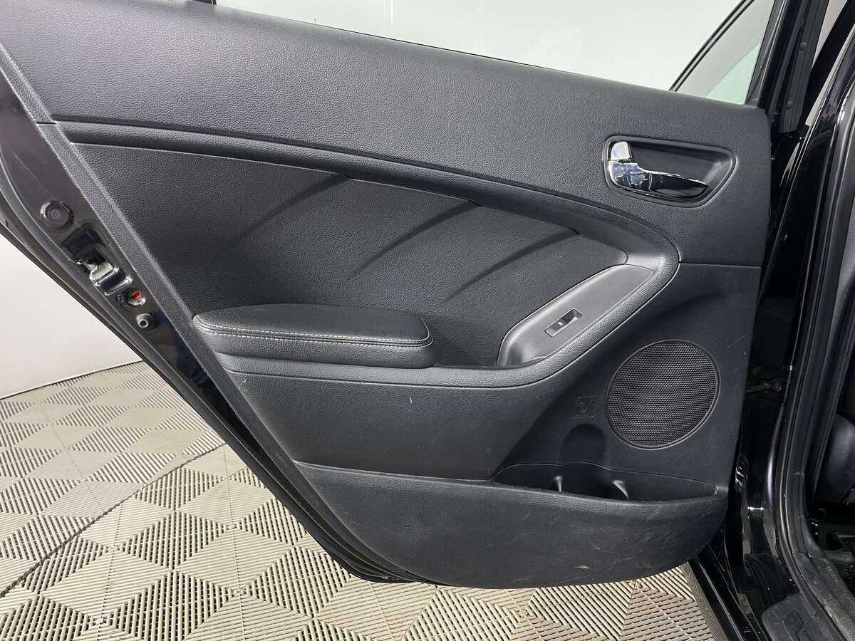 Kia Cerato б/у, 2015, Механическая. Фото: #19