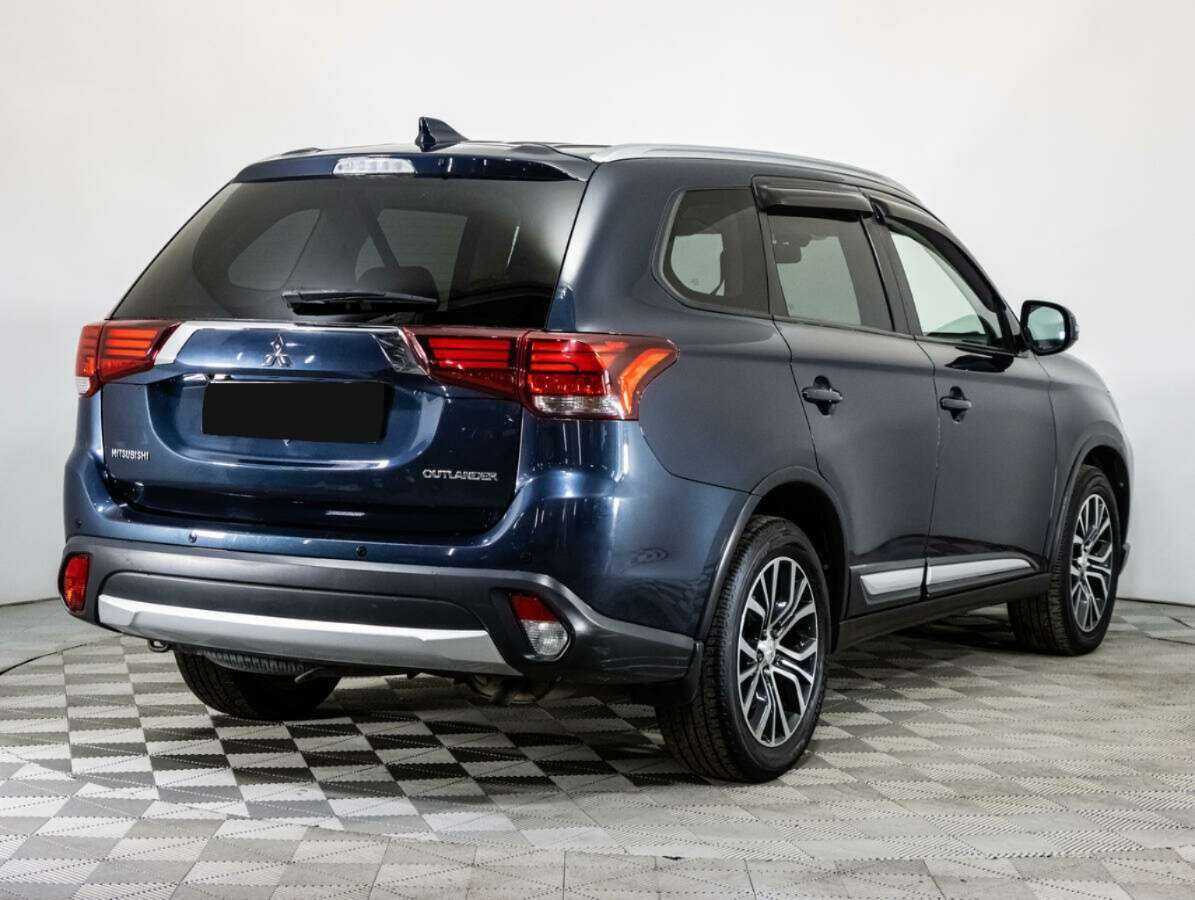 Mitsubishi Outlander б/у, 2017, Вариатор. Фото: #4