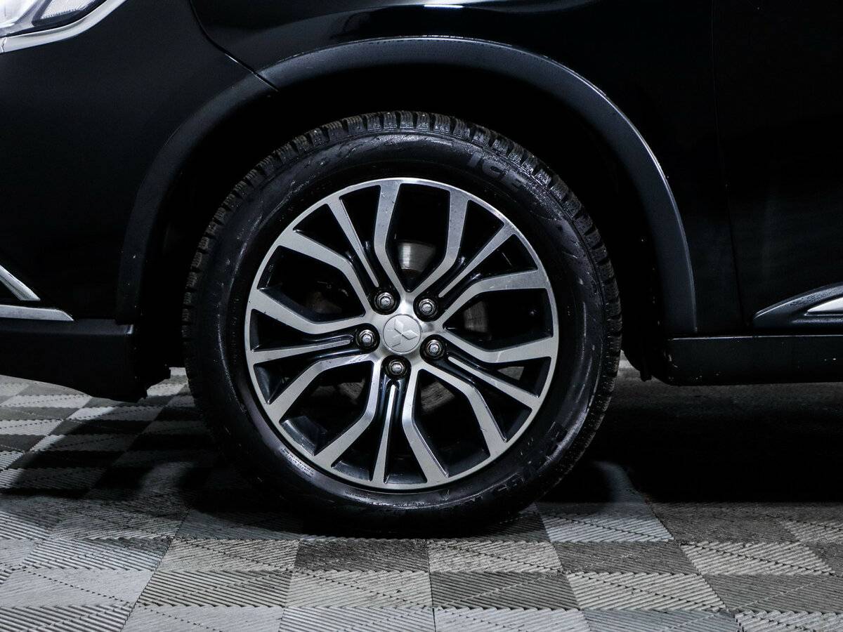 Mitsubishi Outlander б/у, 2015, Вариатор. Фото: #14