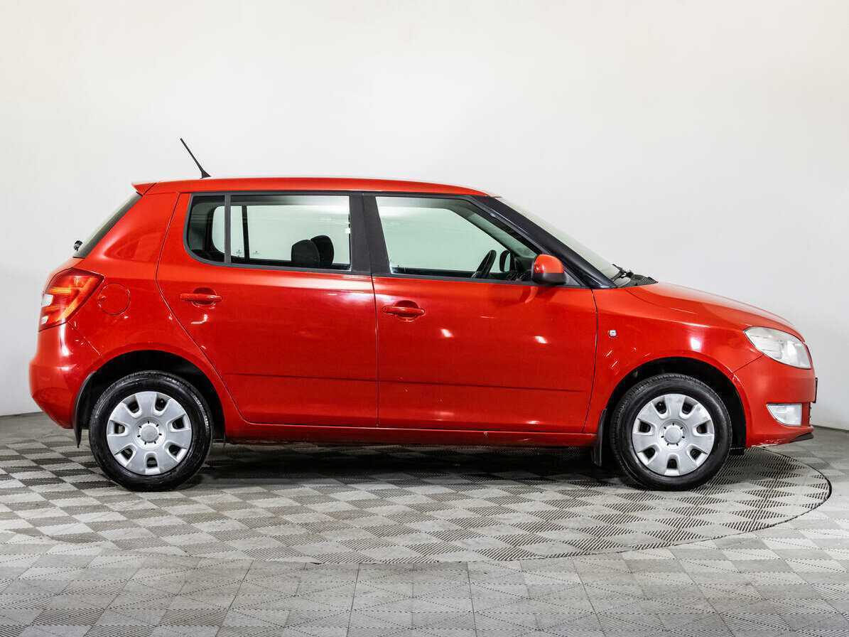 Skoda Fabia б/у, 2012, Механическая. Фото: #3
