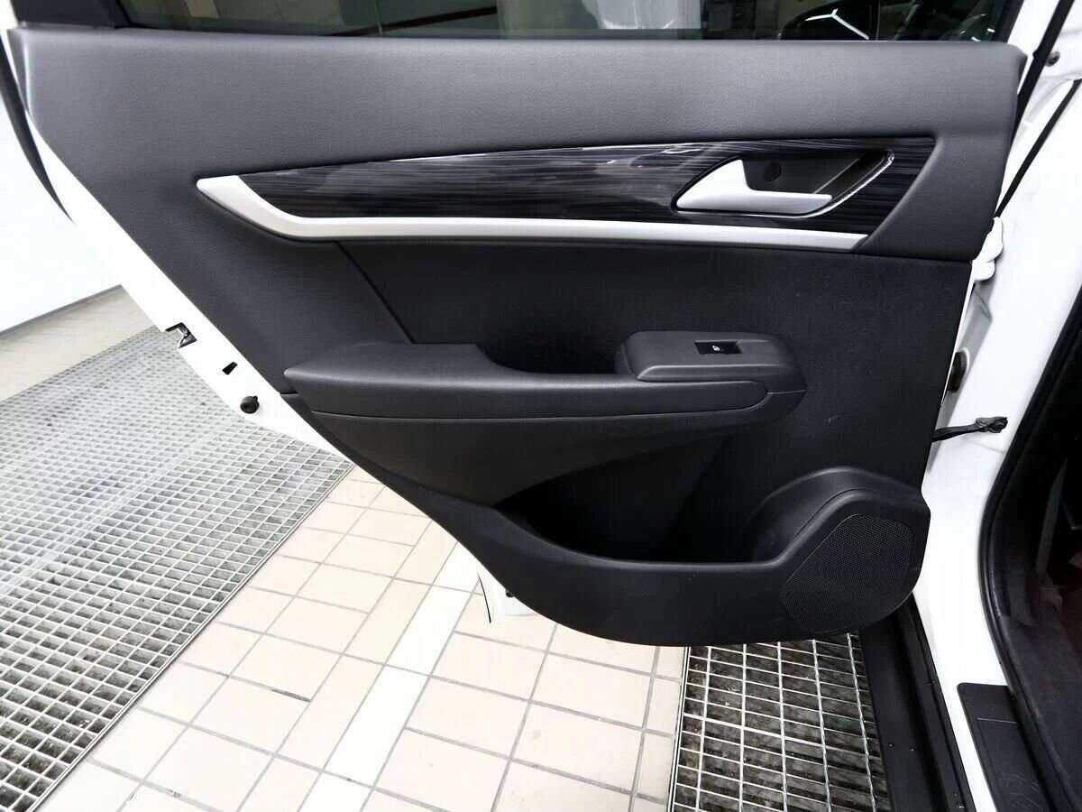 Dongfeng AX7 б/у, 2017, Автоматическая. Фото: #10