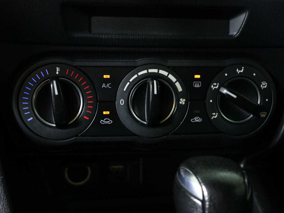 Mazda 3 б/у, 2014, Автоматическая. Фото: #8