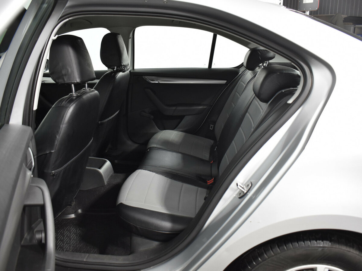 Skoda Octavia б/у, 2015, Механическая. Фото: #10