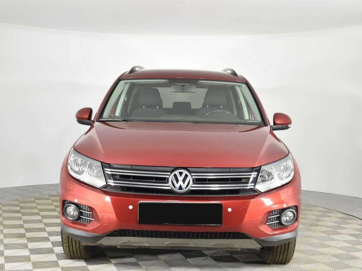 Volkswagen Tiguan б/у, 2012, Автоматическая. Фото: #2