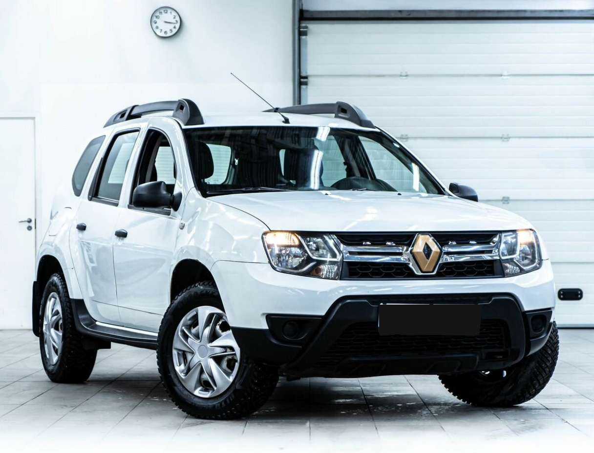 Renault Duster б/у, 2015, Механическая. Фото: #1