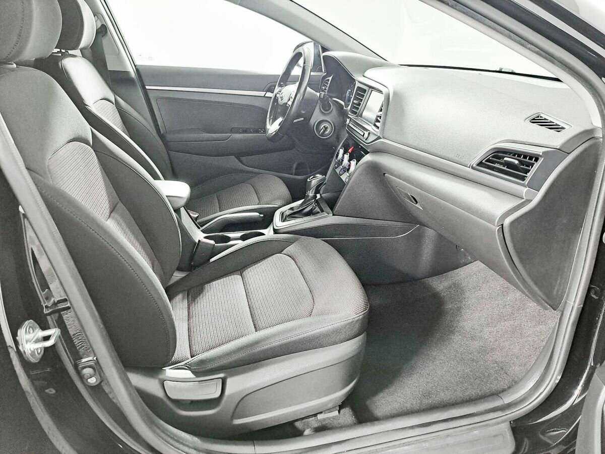 Hyundai Elantra б/у, 2019, Автоматическая. Фото: #7