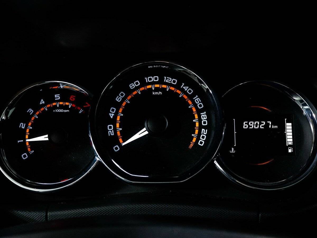 Lada (ВАЗ) Largus б/у, 2021, Механическая. Фото: #10