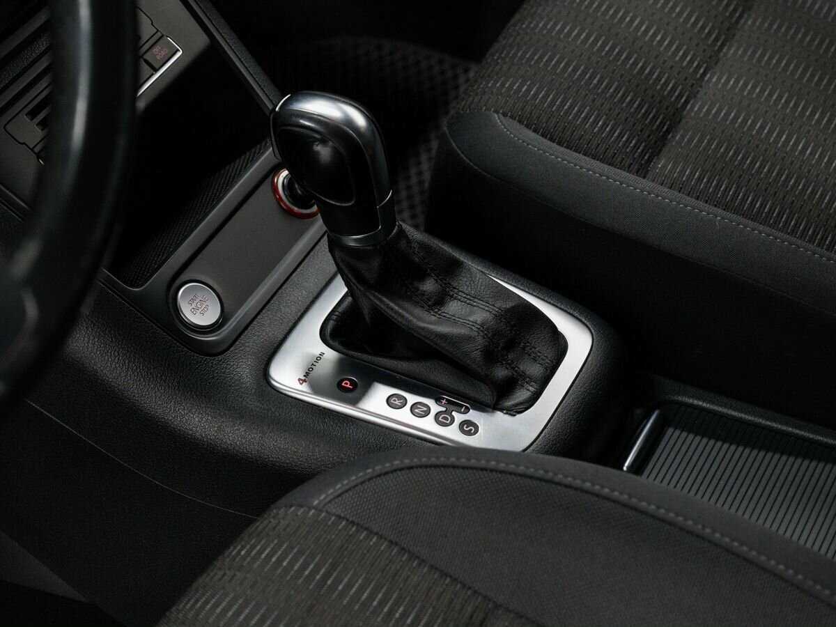 Volkswagen Tiguan б/у, 2013, Автоматическая. Фото: #17