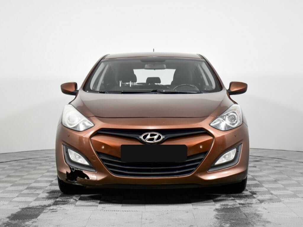Hyundai i30 б/у, 2013, Автоматическая. Фото: #1