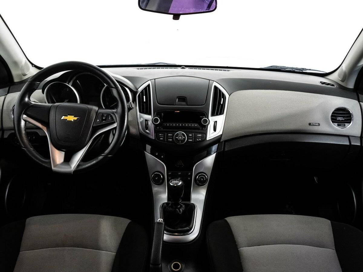 Chevrolet Cruze б/у, 2013, Механическая. Фото: #7
