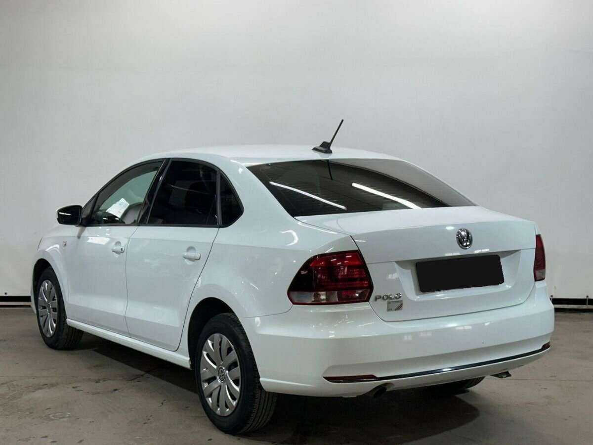 Volkswagen Polo б/у, 2019, Механическая. Фото: #5