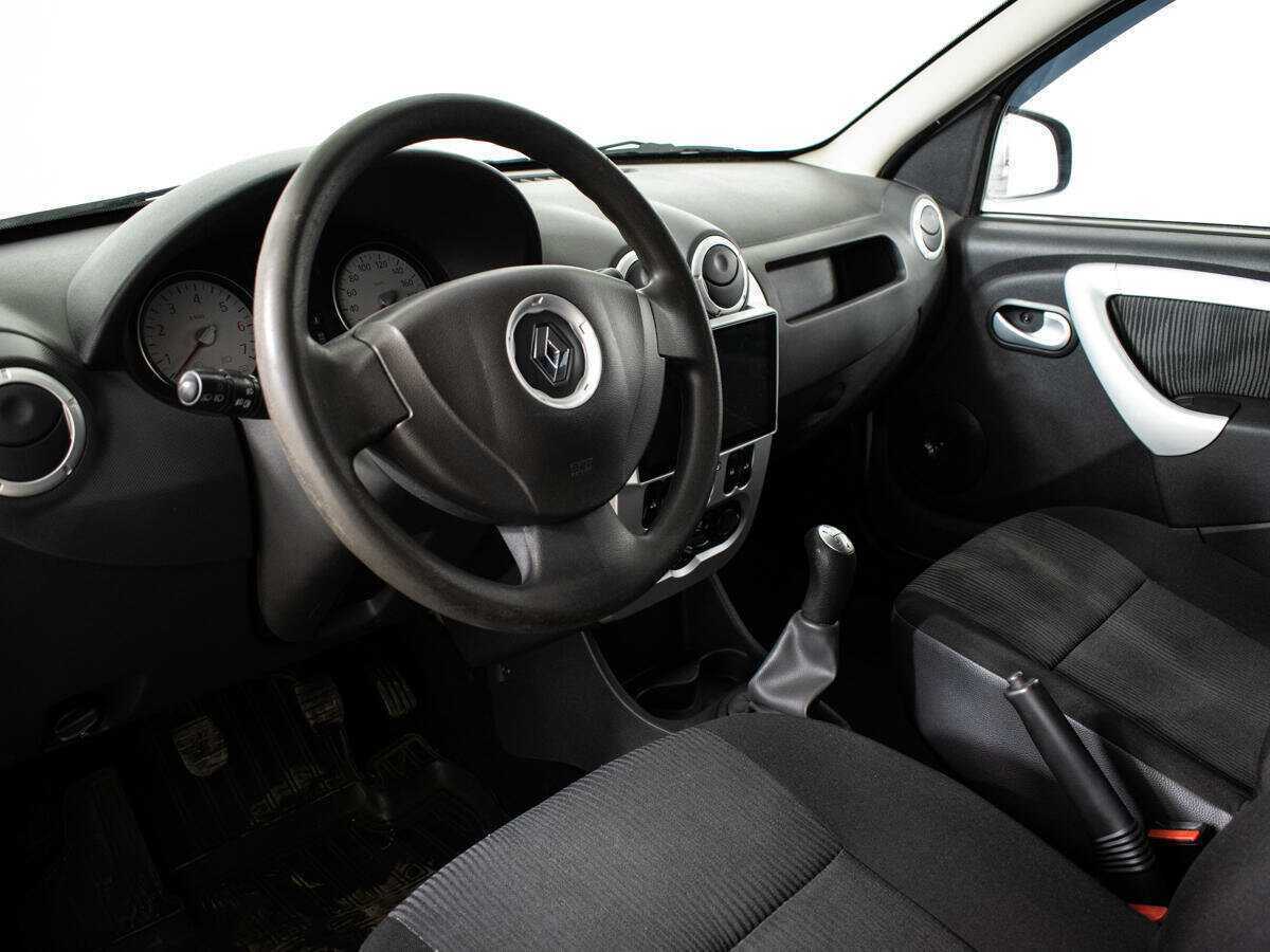 Renault Sandero б/у, 2013, Механическая. Фото: #10