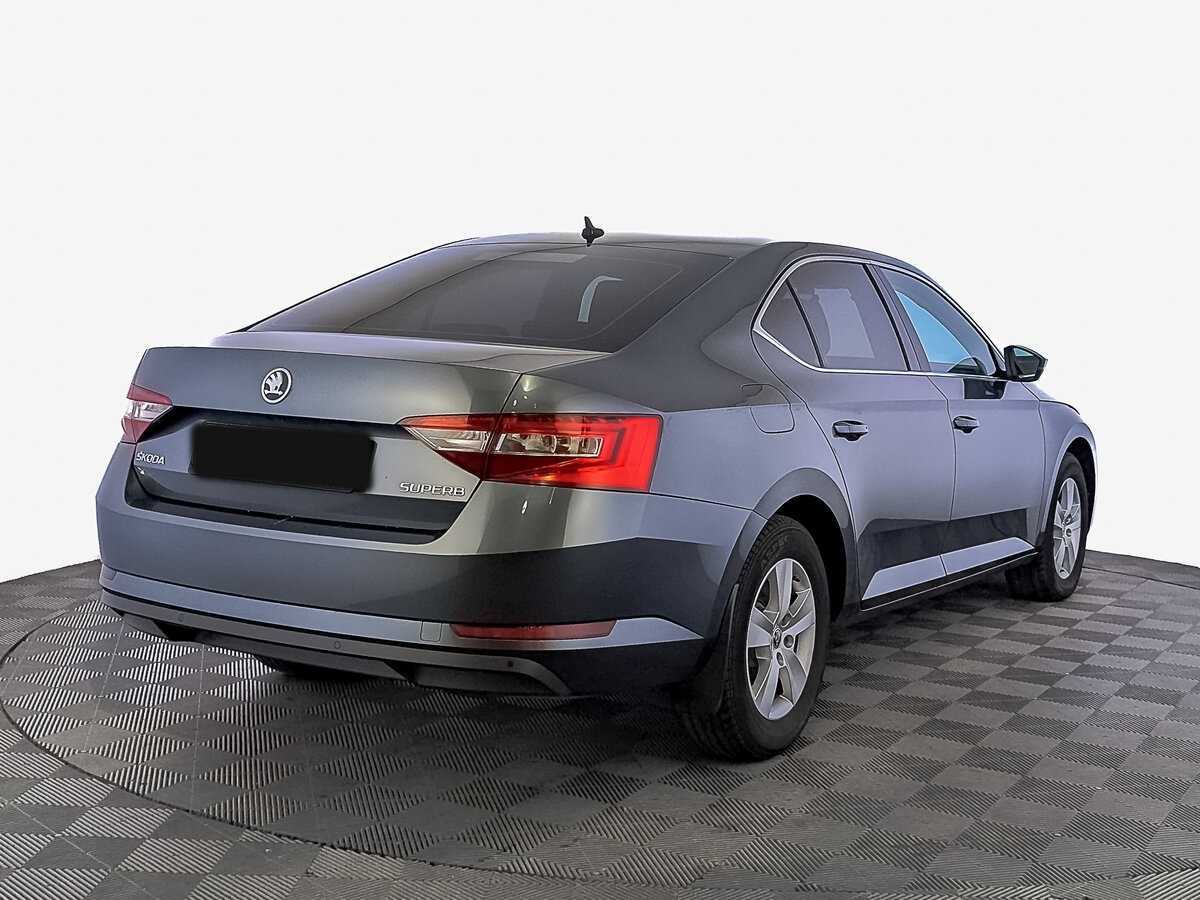 Skoda Superb б/у, 2019, Роботизированная. Фото: #4