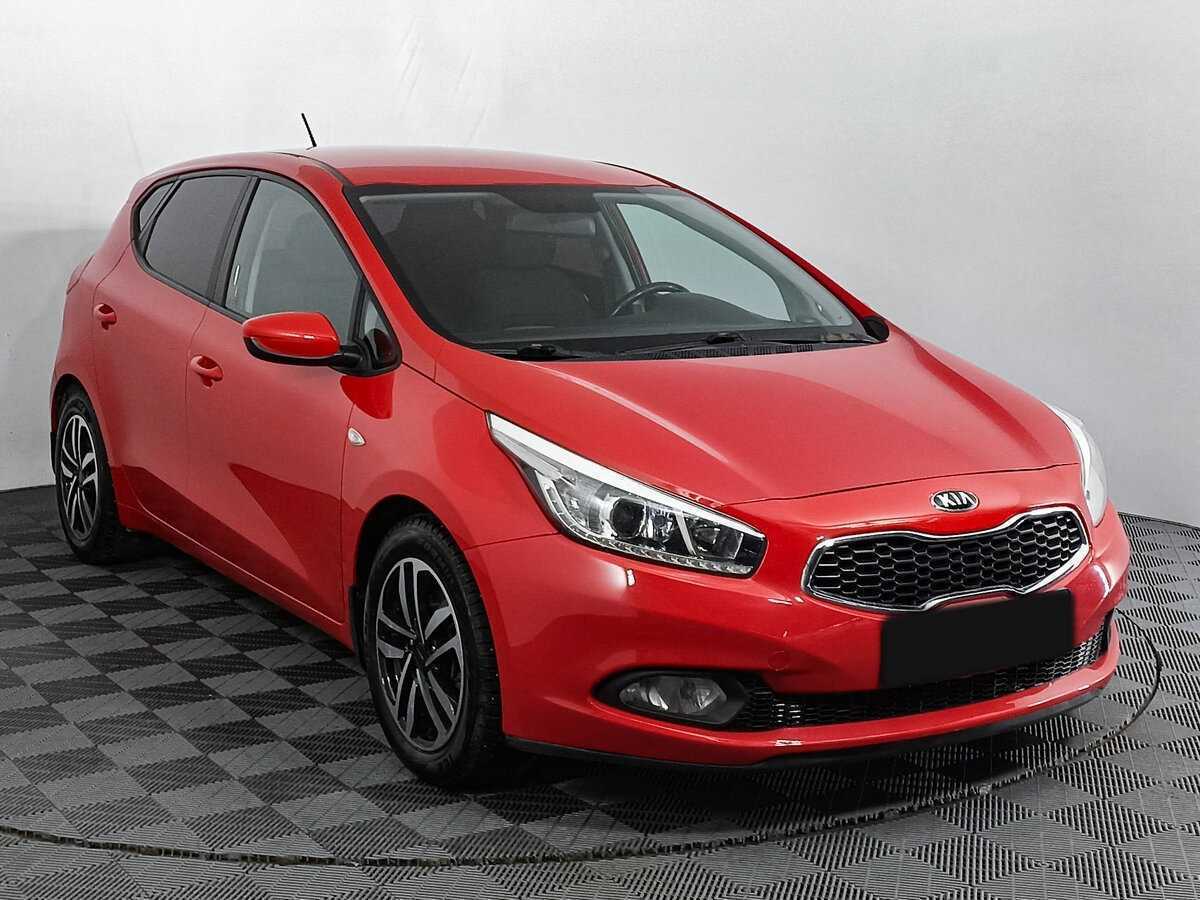 Kia Ceed б/у, 2015, Автоматическая. Фото: #2