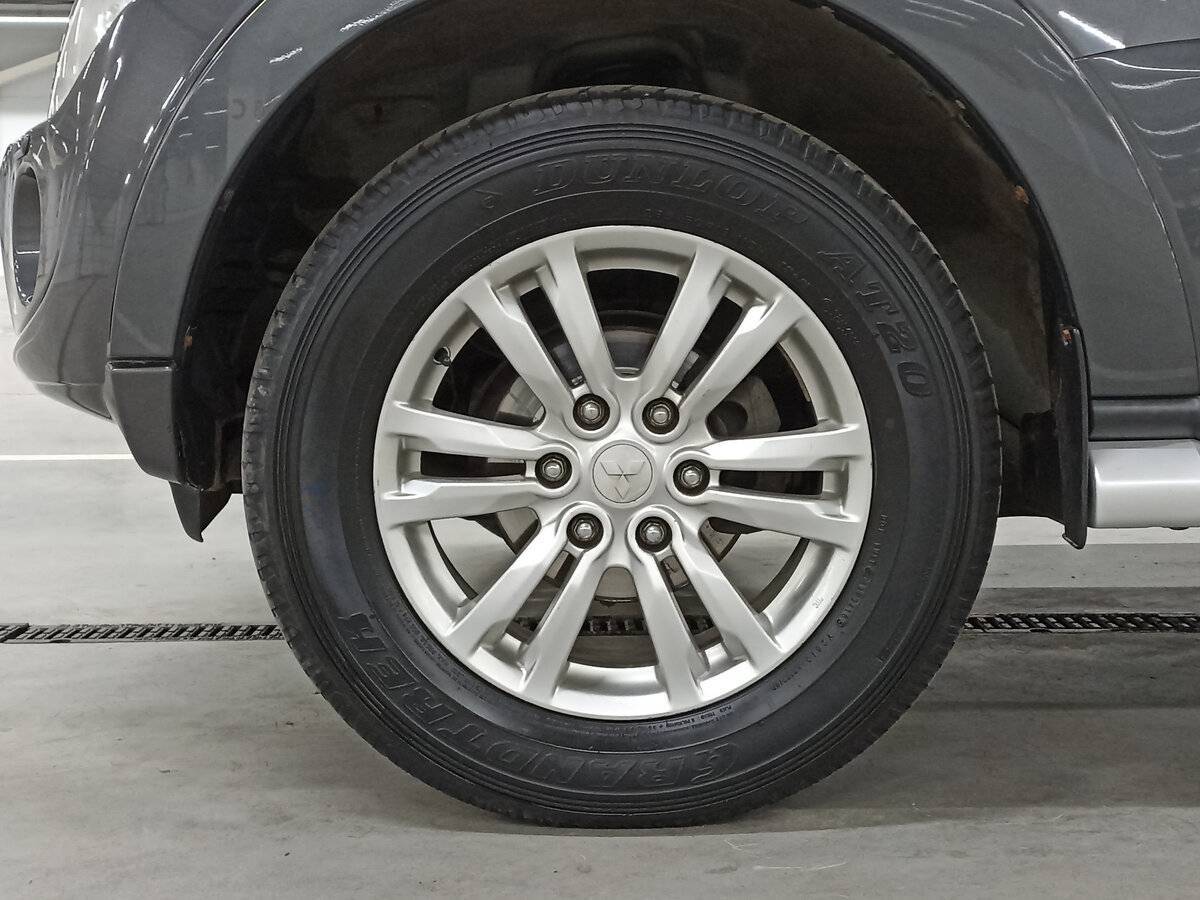 Mitsubishi Pajero б/у, 2012, Автоматическая. Фото: #17