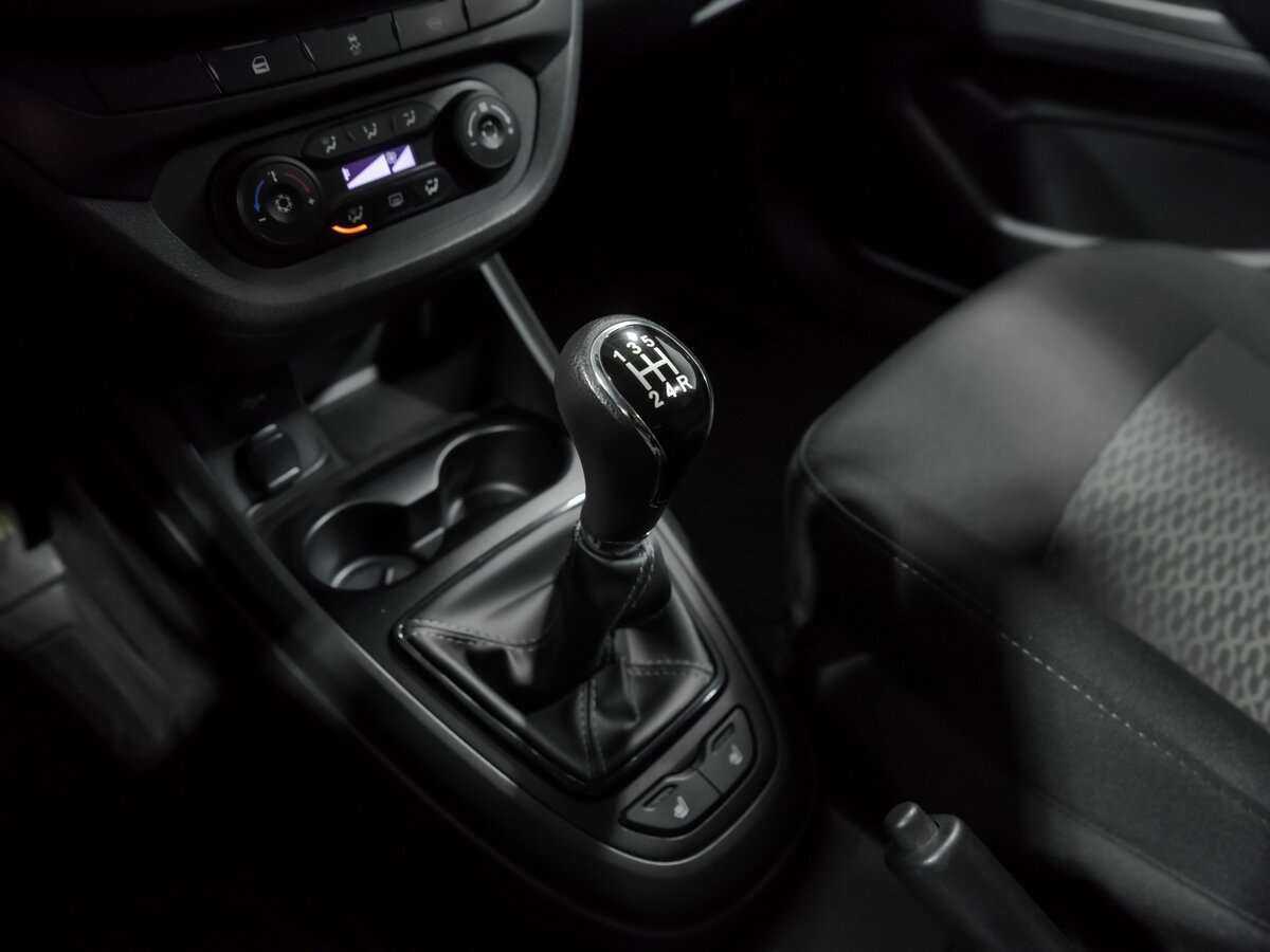 Lada (ВАЗ) Vesta б/у, 2020, Механическая. Фото: #9