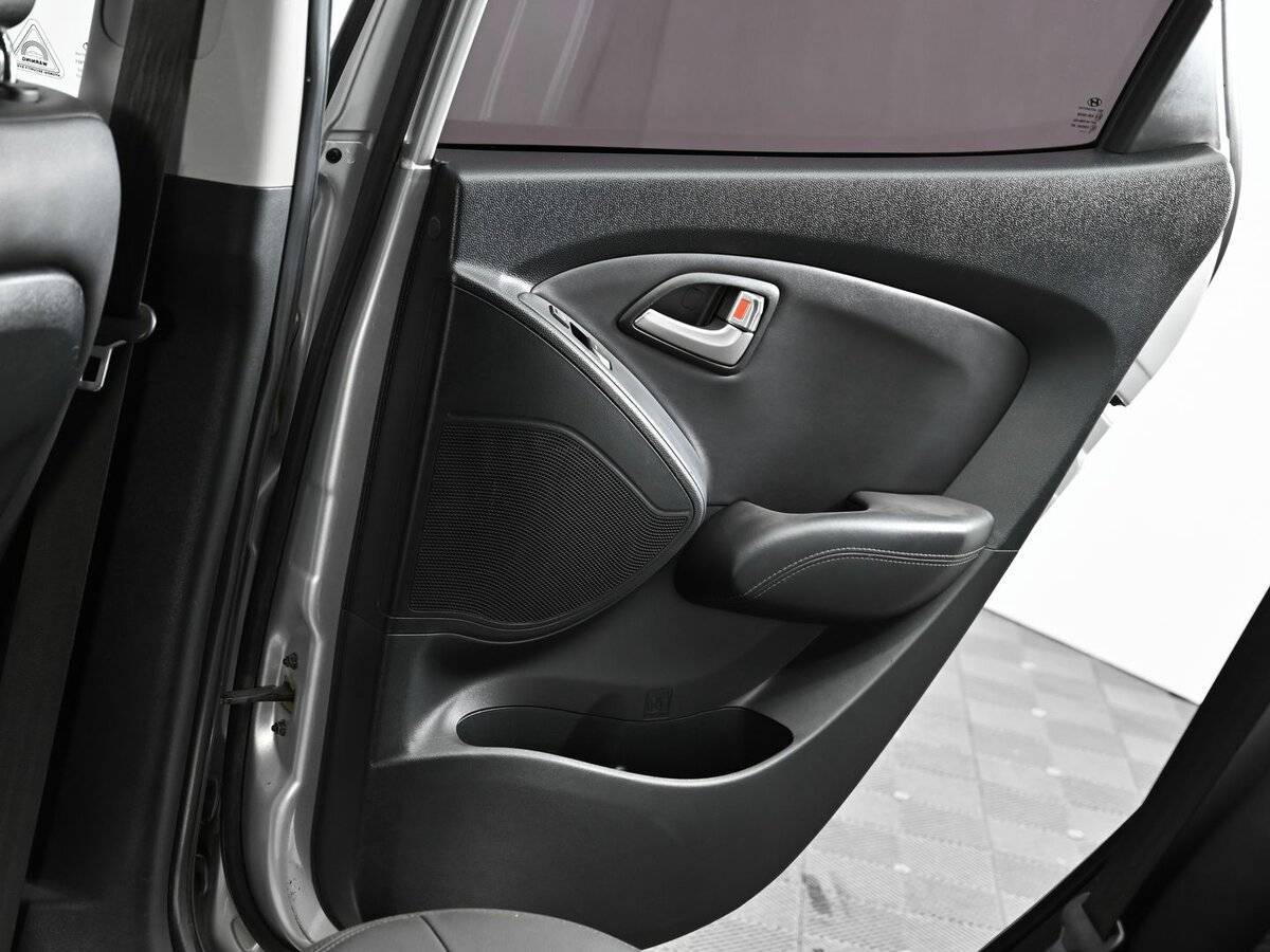 Hyundai ix35 б/у, 2012, Автоматическая. Фото: #14