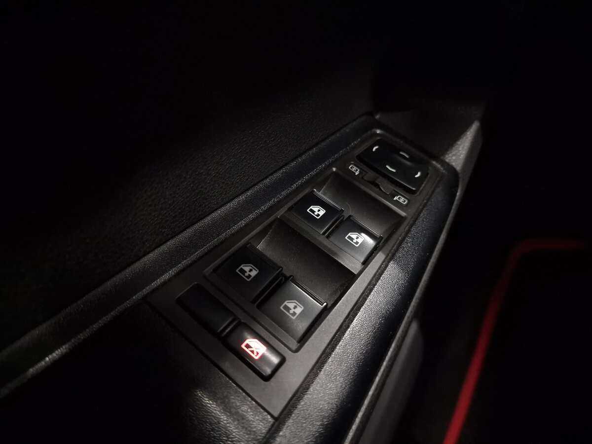 Lada (ВАЗ) Vesta б/у, 2018, Роботизированная. Фото: #4