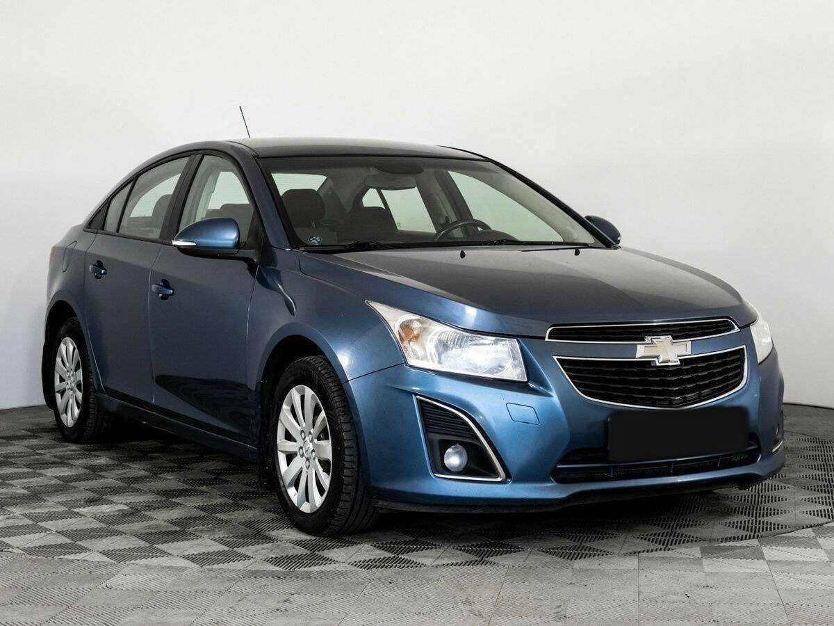 Chevrolet Cruze б/у, 2014, Механическая. Фото: #2