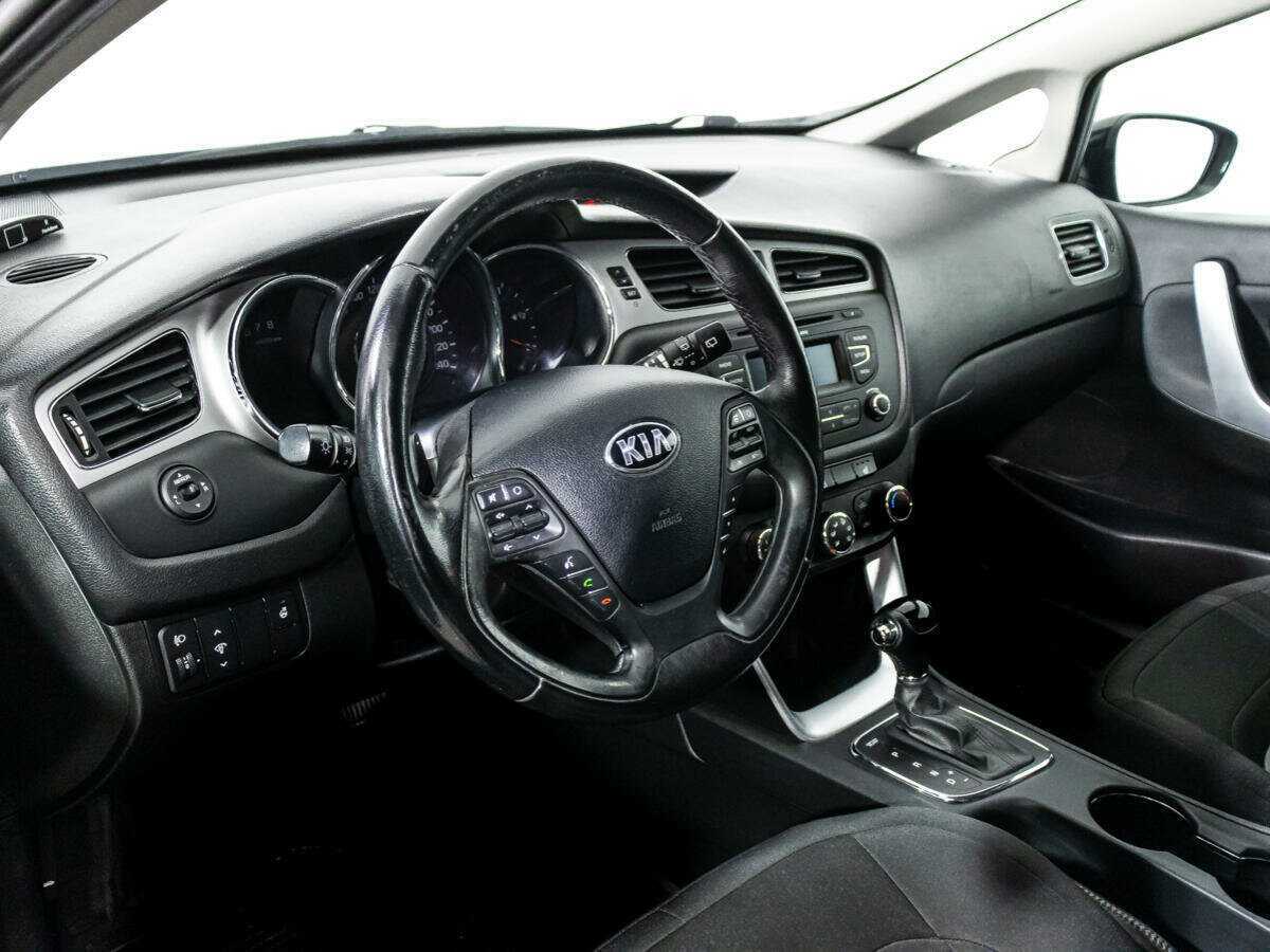 Kia Ceed б/у, 2015, Автоматическая. Фото: #10