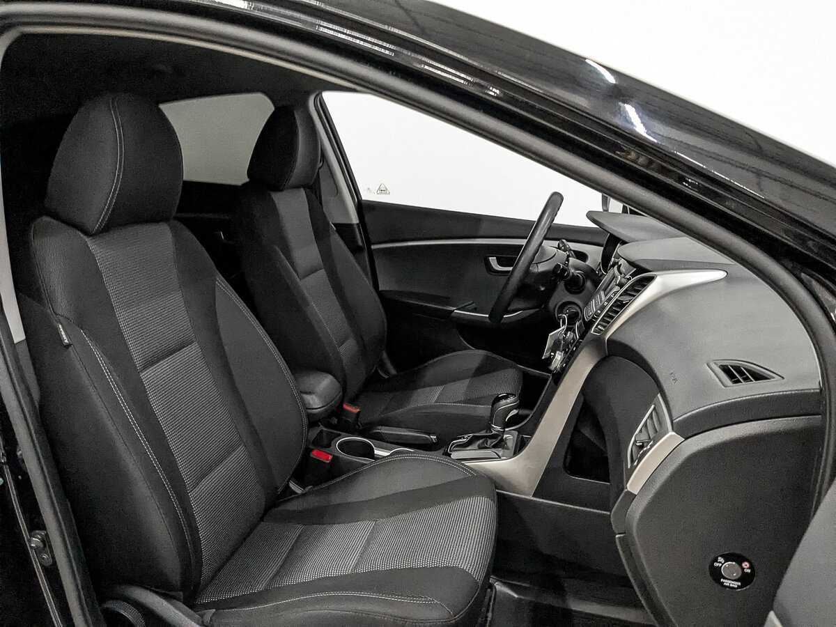 Hyundai i30 б/у, 2015, Автоматическая. Фото: #23