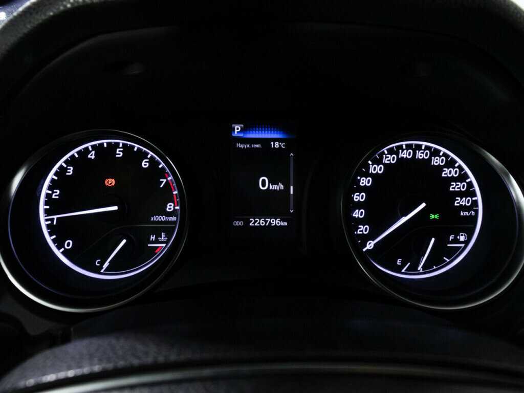 Toyota Camry б/у, 2018, Автоматическая. Фото: #11