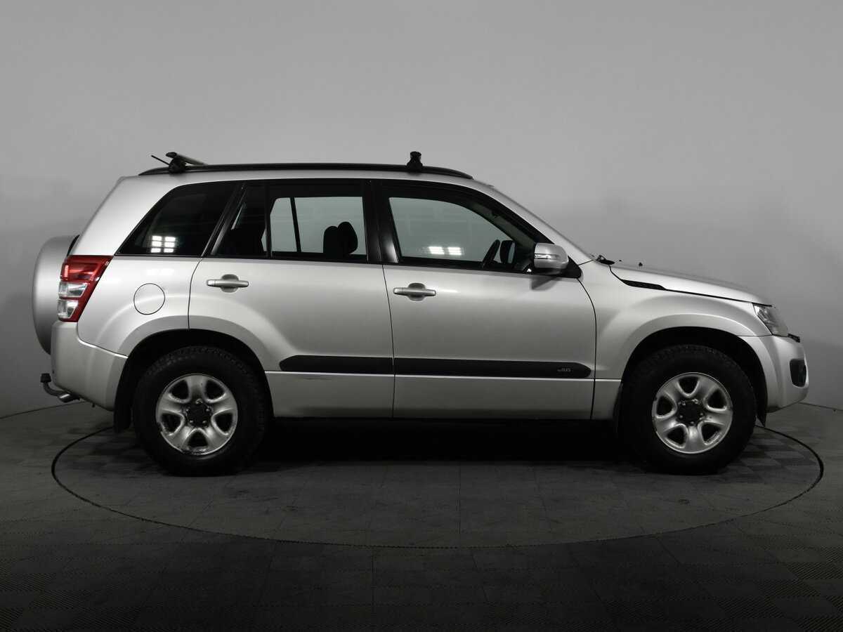 Suzuki Grand Vitara б/у, 2013, Механическая. Фото: #4
