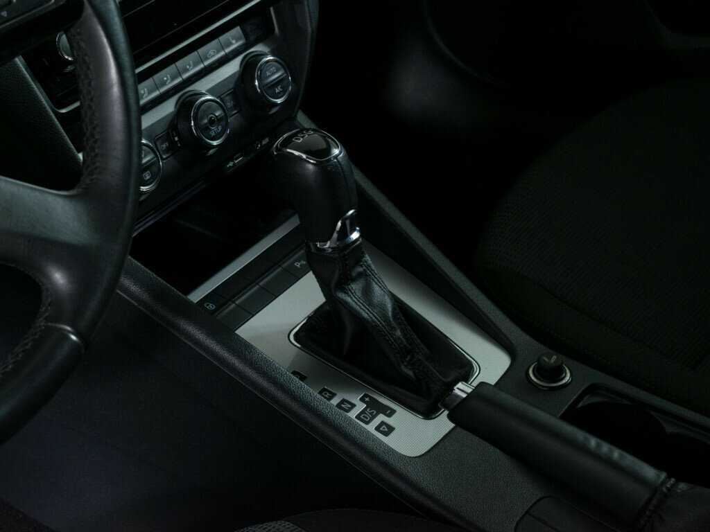 Skoda Octavia б/у, 2014, Роботизированная. Фото: #11