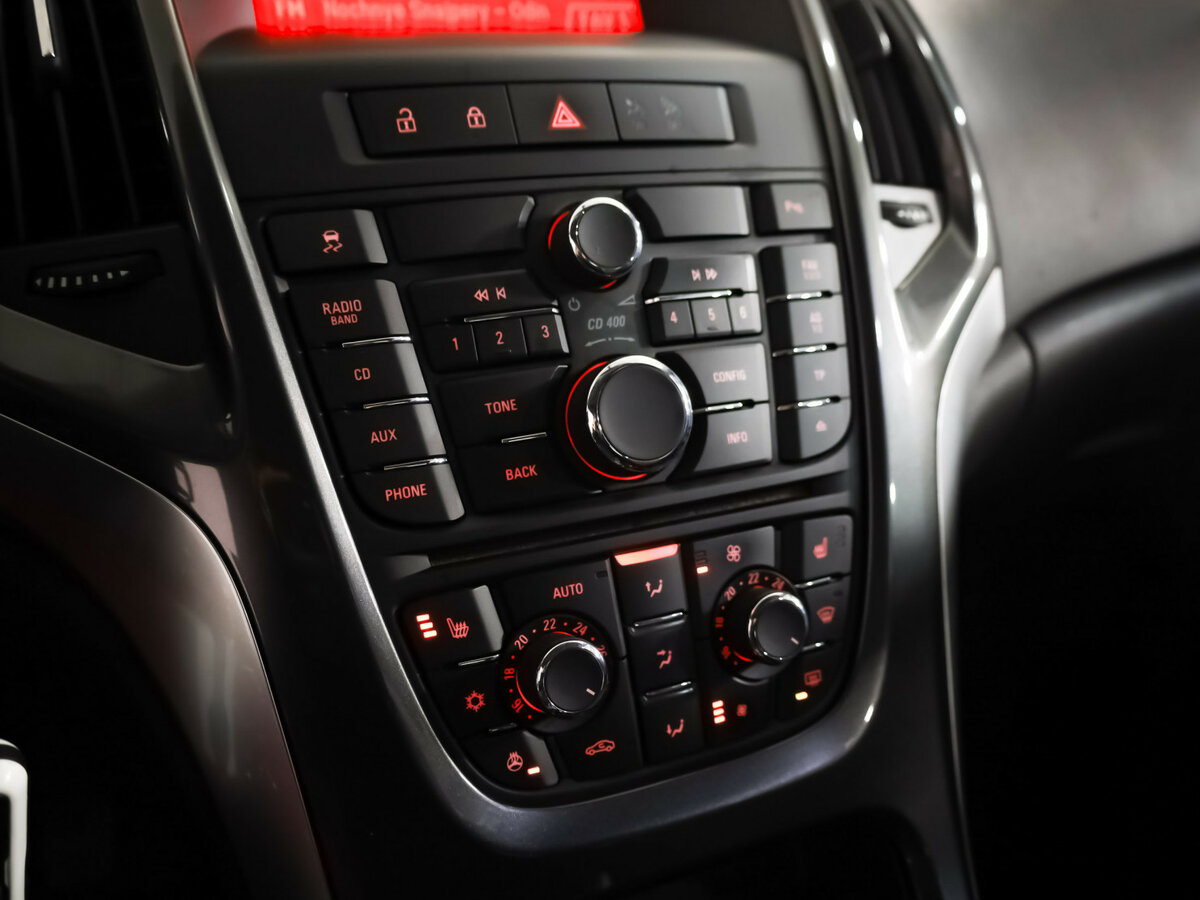 Opel Astra б/у, 2012, Механическая. Фото: #14