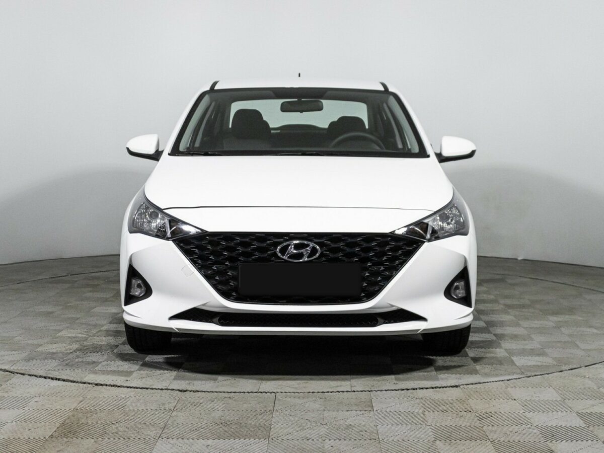 Hyundai Solaris б/у, 2022, Автоматическая. Фото: #1