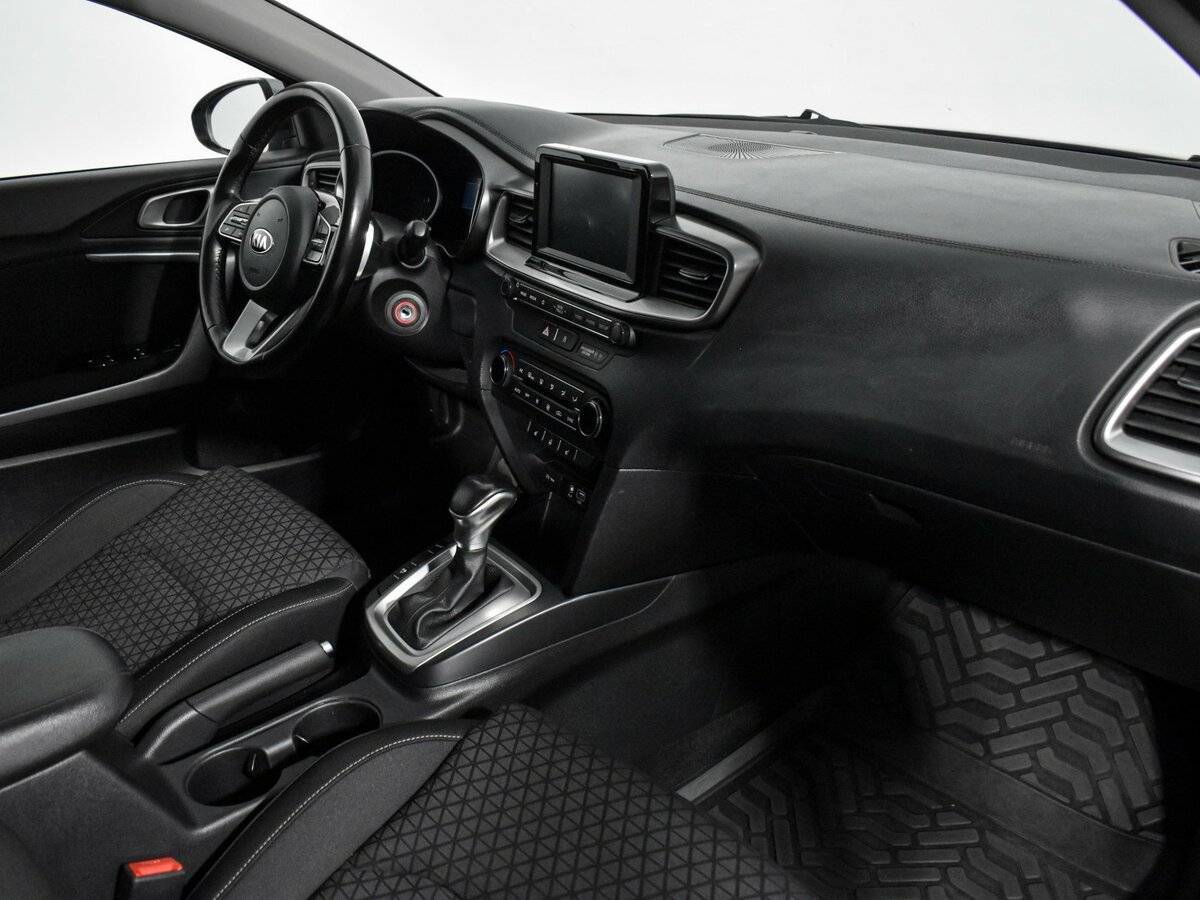 Kia Ceed б/у, 2019, Автоматическая. Фото: #12