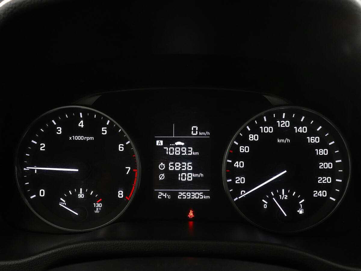 Hyundai Elantra б/у, 2018, Механическая. Фото: #5