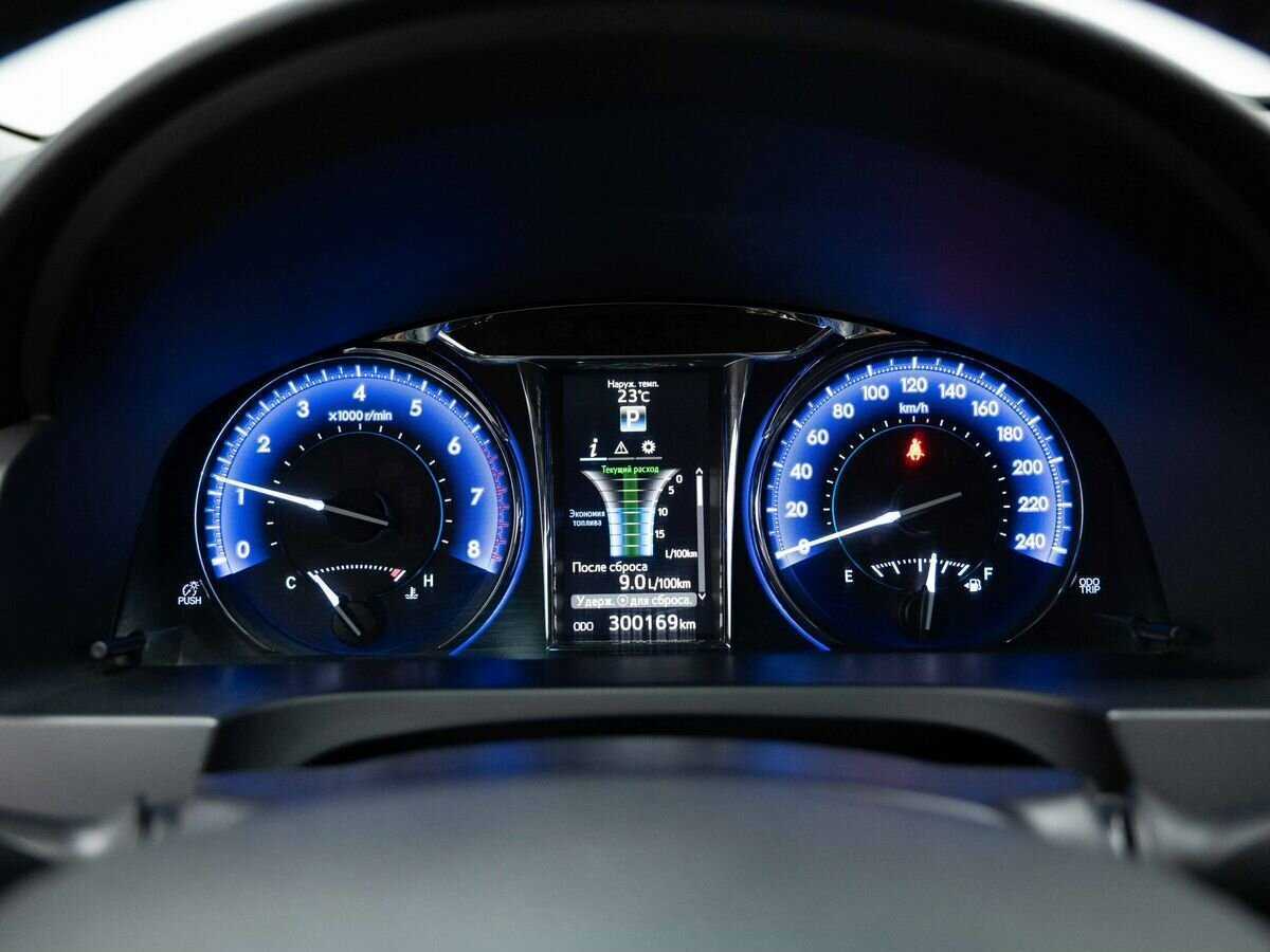 Toyota Camry б/у, 2016, Автоматическая. Фото: #17