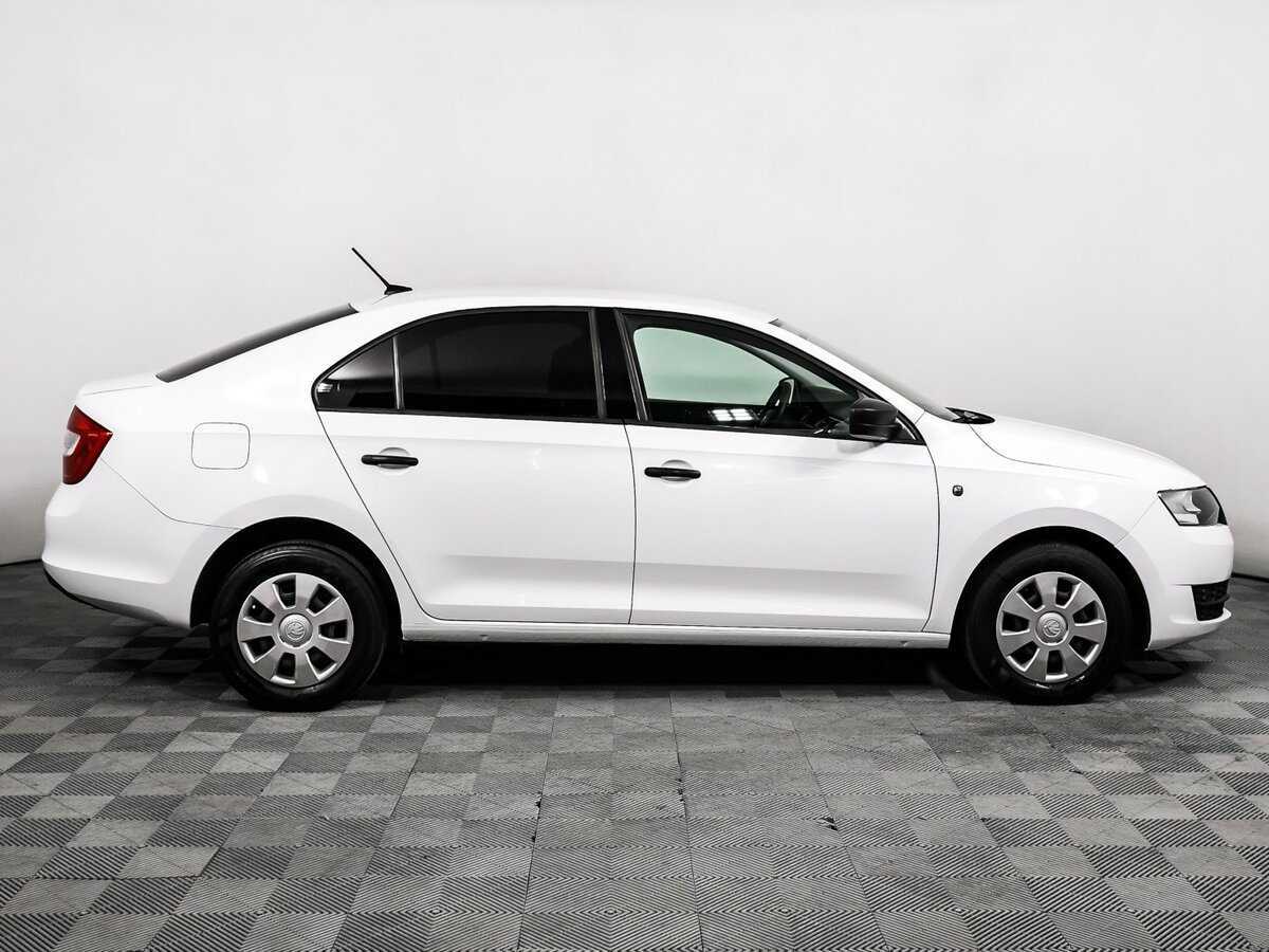 Skoda Rapid б/у, 2017, Механическая. Фото: #3