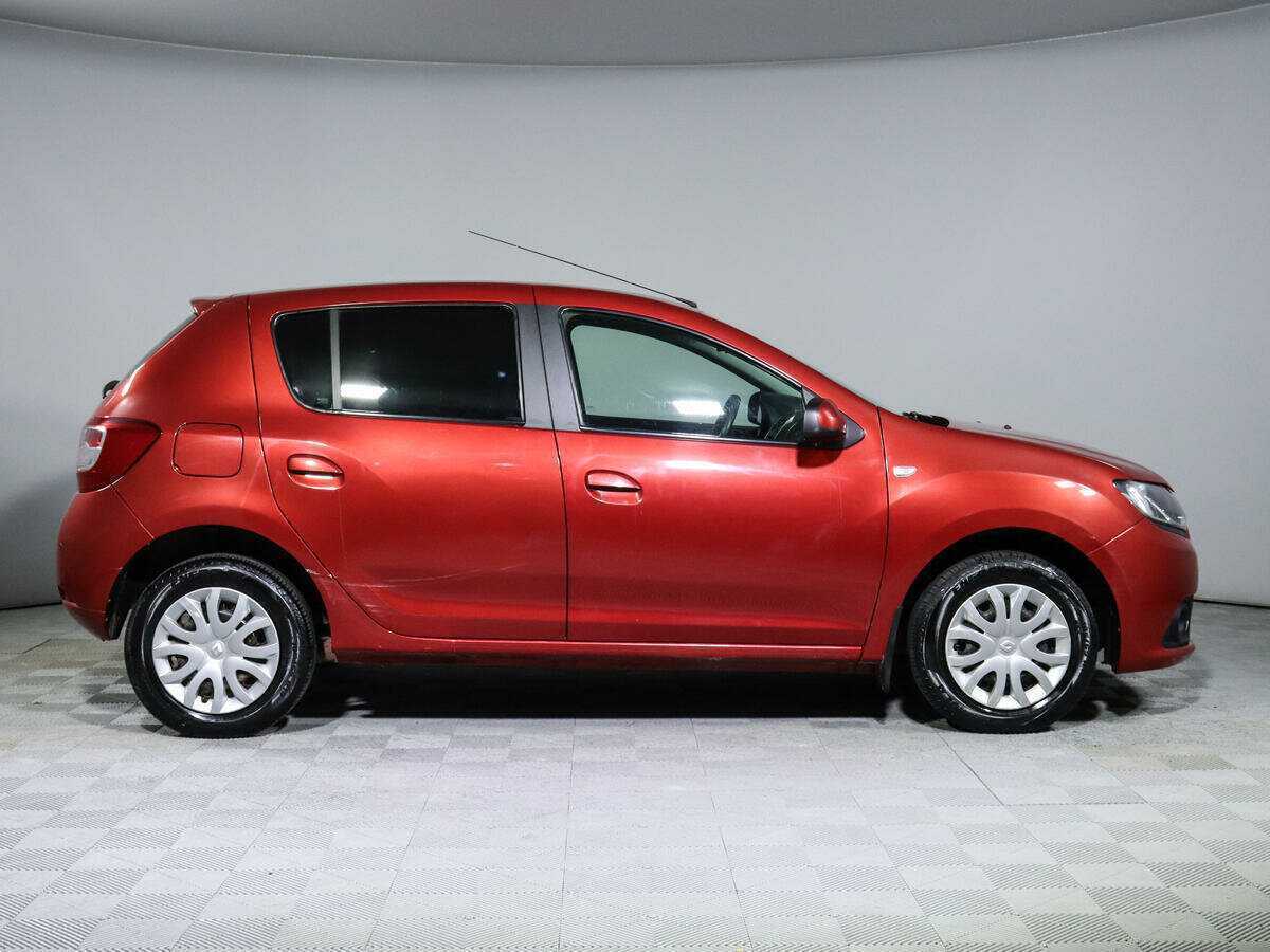 Renault Sandero б/у, 2015, Механическая. Фото: #3