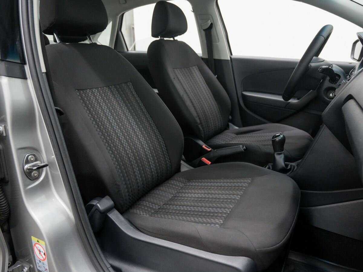 Volkswagen Polo б/у, 2020, Механическая. Фото: #7