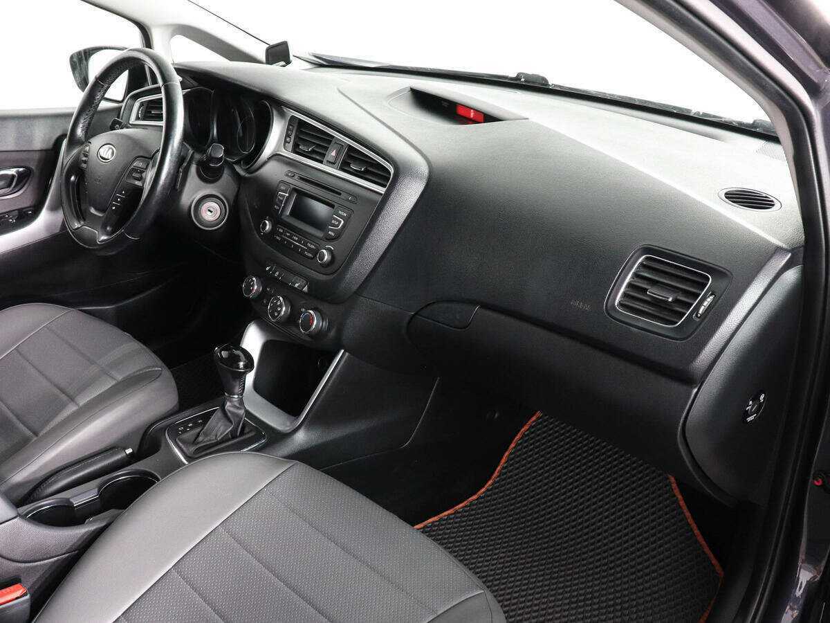 Kia Ceed б/у, 2016, Автоматическая. Фото: #7
