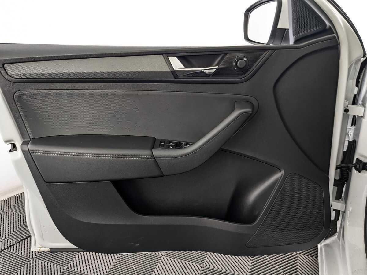 Skoda Rapid б/у, 2020, Механическая. Фото: #14